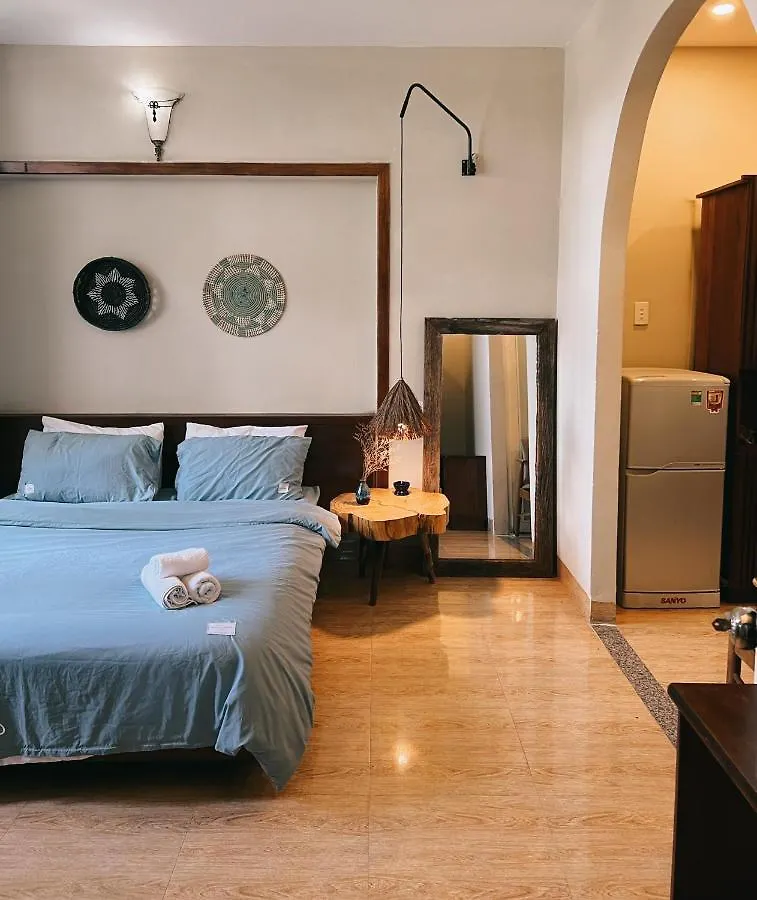 ***** Hotel Chaca Beach Da Nang Vietnam