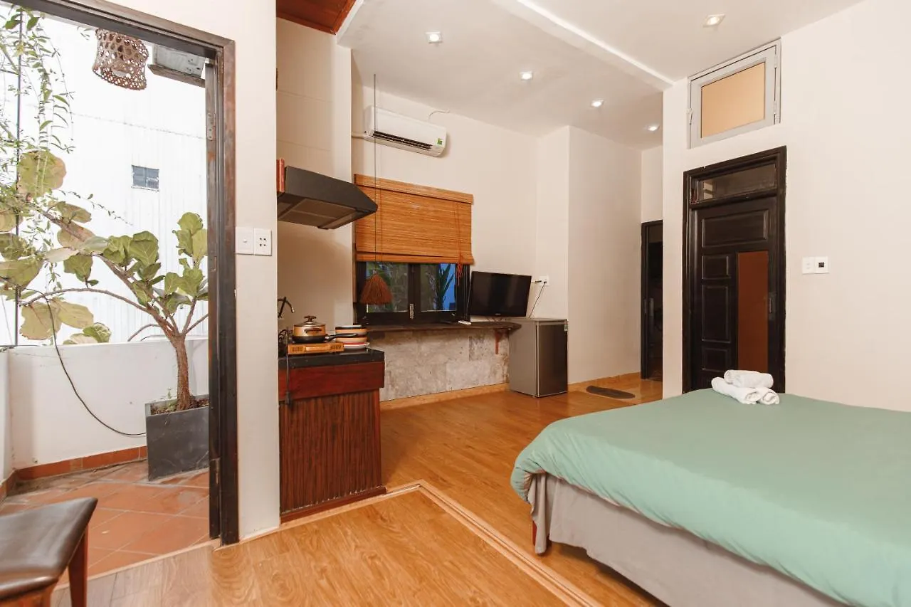 Chaca Beach Da Nang 5*,
